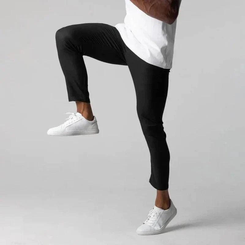 Adam | Dynamic Fit Broek