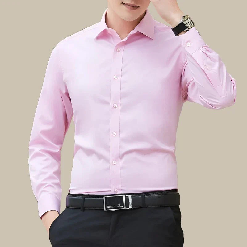 Modern Business Shirt with Long Sleeves and Slim Fit