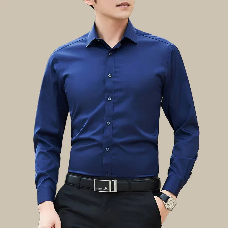 Modern Business Shirt with Long Sleeves and Slim Fit